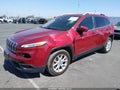 2017 Jeep Cherokee — photo 2 of 16 | VIN 1C4PJLCS4HW610261