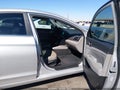 2018 Hyundai Elantra — photo 5 of 17 | VIN 5NPD84LF0JH287118