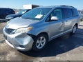 2013 Toyota Sienna — photo 2 of 18 | VIN 5TDKK3DC9DS366566