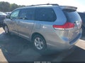 2013 Toyota Sienna — photo 3 of 18 | VIN 5TDKK3DC9DS366566