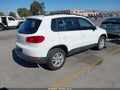 2017 Volkswagen Tiguan — photo 4 of 11 | VIN WVGAV7AX8HK002164