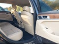 2015 Hyundai Genesis — photo 8 of 17 | VIN KMHGN4JF4FU056417