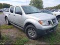 2015 Nissan Frontier — photo 1 of 16 | VIN 1N6AD0EV6FN769298