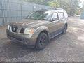 2005 Nissan Pathfinder — photo 2 of 11 | VIN 5N1AR18W95C702330