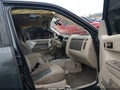 2008 Ford Escape — photo 5 of 16 | VIN 1FMCU93128KC45209
