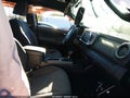 2017 Toyota Tacoma — photo 5 of 16 | VIN 3TMDZ5BN7HM034331