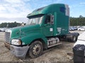 2007 Freightliner Conventional — photo 2 of 20 | VIN 1FUJBBCK87LW48517