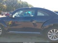 2017 Volkswagen Beetle — photo 14 of 16 | VIN 3VWJ17AT5HM618908