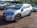 2018 Nissan Rogue — photo 2 of 16 | VIN JN8AT2MV3JW342008