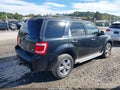 2010 Ford Escape — photo 4 of 11 | VIN 1FMCU0DGXAKD06097