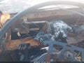 2002 Isuzu NPR — photo 6 of 10 | VIN 4KLB4B1R02J802941