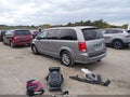 2016 Dodge Grand Caravan — photo 3 of 16 | VIN 2C4RDGCG1GR162636