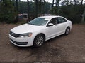 2015 Volkswagen Passat — photo 2 of 11 | VIN 1VWAS7A36FC068887
