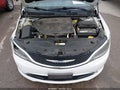2015 Chrysler 200 — photo 10 of 16 | VIN 1C3CCCEG4FN757432