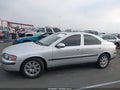 2003 Volvo S60 — photo 14 of 18 | VIN YV1RS64A732270935