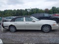 2004 Lincoln Town Car — photo 13 of 16 | VIN 1LNHM83W04Y621120