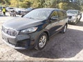 2019 Kia Sorento — photo 2 of 16 | VIN 5XYPG4A35KG595029
