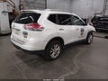 2015 Nissan Rogue — photo 4 of 17 | VIN 5N1AT2MVXFC788480