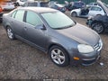 2008 Volkswagen Jetta — photo 1 of 12 | VIN 3VWRM71K68M075330