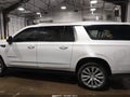 2022 GMC Yukon XL — photo 15 of 19 | VIN 1GKS2JKL4NR300423