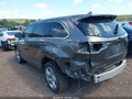 2017 Toyota Highlander — photo 17 of 17 | VIN 5TDYZRFH7HS210436