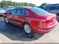 2017 Volkswagen Passat — photo 3 of 17 | VIN 1VWBT7A34HC013844