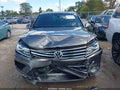 2017 Volkswagen Touareg — photo 12 of 16 | VIN WVGRF7BP8HD000692