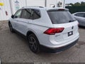 2018 Volkswagen Tiguan — photo 3 of 17 | VIN 3VV2B7AX7JM196350