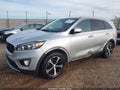 2016 Kia Sorento — photo 2 of 16 | VIN 5XYPHDA51GG159199