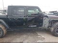 2022 Jeep Gladiator — photo 13 of 16 | VIN 1C6JJTBG0NL169087