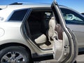 2015 Cadillac SRX — photo 8 of 16 | VIN 3GYFNBE38FS556367