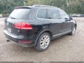 2013 Volkswagen Touareg — photo 4 of 16 | VIN WVGEF9BP7DD003748