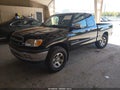 2000 Toyota Tundra — photo 2 of 15 | VIN 5TBRT341XYS089600