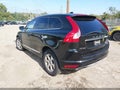 2016 Volvo XC60 — photo 3 of 15 | VIN YV4612RK2G2848934