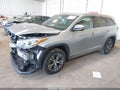 2016 Toyota Highlander — photo 2 of 16 | VIN 5TDJKRFH4GS325144