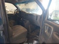 2002 Chevrolet Express 2500 — photo 5 of 11 | VIN 1GCFG15R821136974