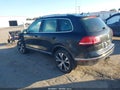 2017 Volkswagen Touareg — photo 3 of 17 | VIN WVGRF7BP3HD003838