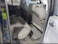 2005 Nissan Frontier — photo 8 of 16 | VIN 1N6AD07W65C453125