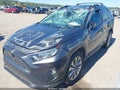 2020 Toyota RAV4 — photo 2 of 16 | VIN 2T3C1RFV4LC042447