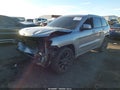 2020 Jeep Grand Cherokee — photo 2 of 16 | VIN 1C4RJEAG6LC170346
