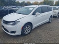 2019 Chrysler Pacifica — photo 2 of 21 | VIN 2C4RC1EG9KR549425