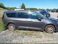 2020 Chrysler Pacifica — photo 13 of 16 | VIN 2C4RC1BG0LR109812
