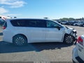 2024 Chrysler Pacifica — photo 14 of 17 | VIN 2C4RC1S73RR177899