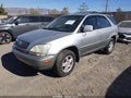 2001 Lexus RX 300 — photo 2 of 16 | VIN JTJHF10U210183992