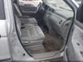 2001 Honda Odyssey — photo 5 of 15 | VIN 2HKRL18561H612504