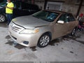 2011 Toyota Camry — photo 2 of 16 | VIN 4T1BF3EKXBU177634