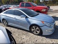 2011 Hyundai Sonata Hybrid — photo 14 of 17 | VIN KMHEC4A4XBA007715
