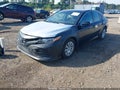 2018 Toyota Camry — photo 2 of 17 | VIN 4T1B11HK3JU069661