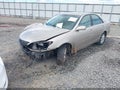 2005 Toyota Camry — photo 2 of 17 | VIN 4T1BF30K85U088690