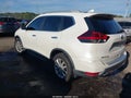 2018 Nissan Rogue — photo 3 of 17 | VIN 5N1AT2MT7JC712691